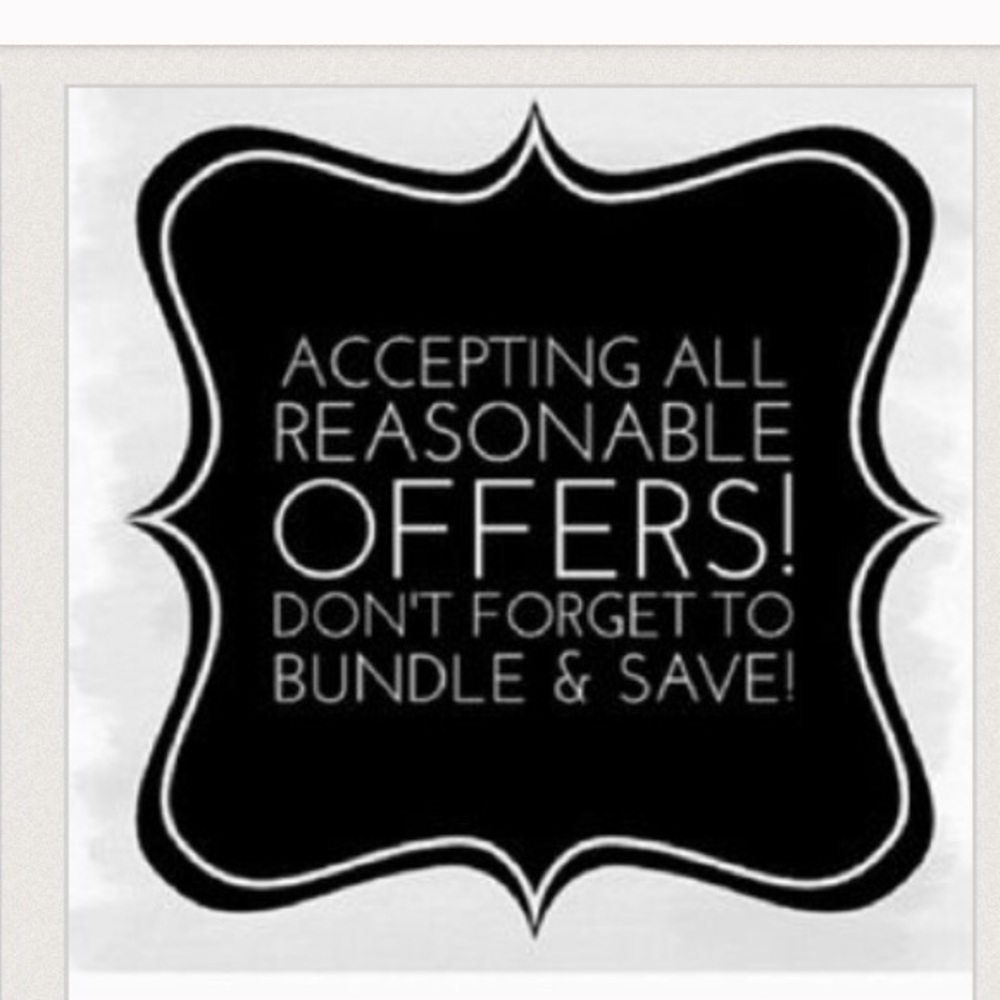 Make me an offer on the item(s) you love❣️